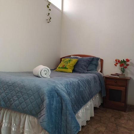 Hospedaje La Reina U Santiago Ngoại thất bức ảnh