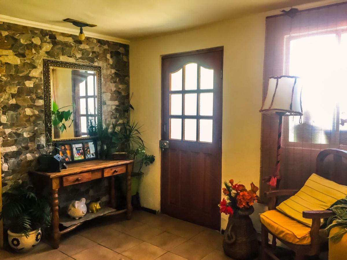 Hospedaje La Reina U Santiago Ngoại thất bức ảnh