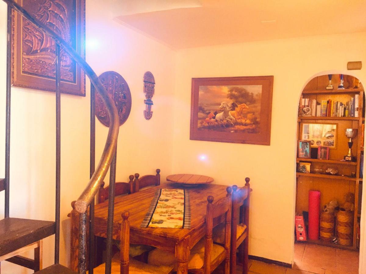 Hospedaje La Reina U Santiago Ngoại thất bức ảnh